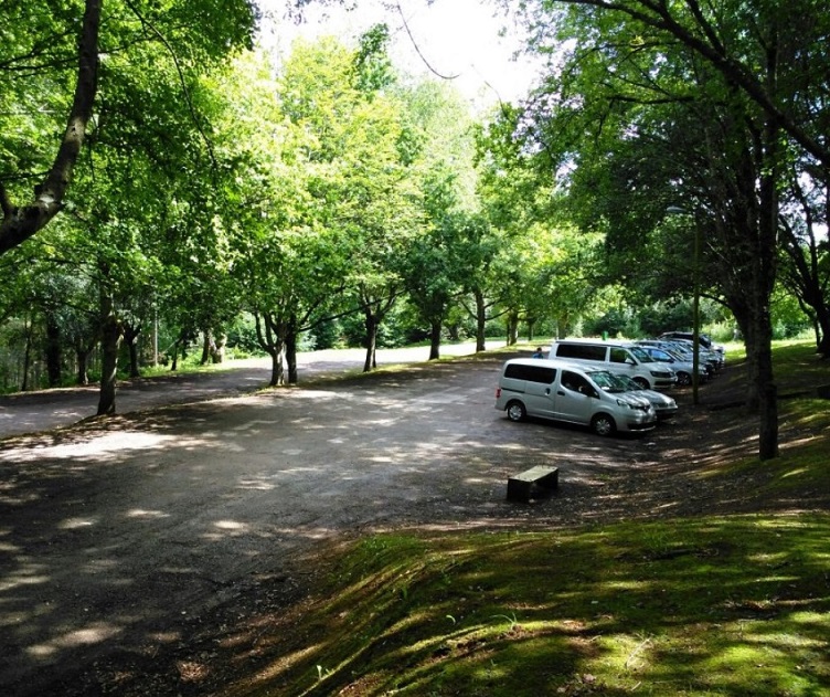 Elgoibar controlará el estacionamiento en las campas de Idotorbe en