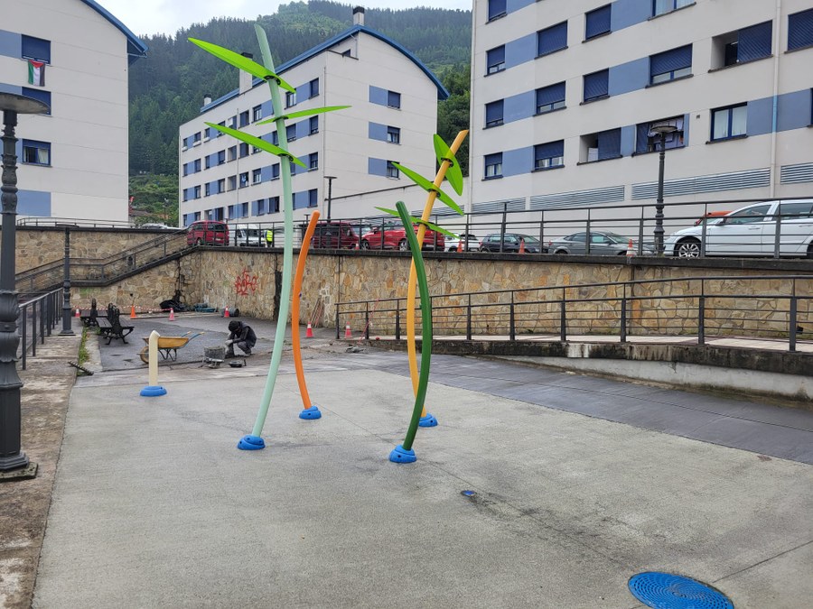 Parque chorros agua Soraluze