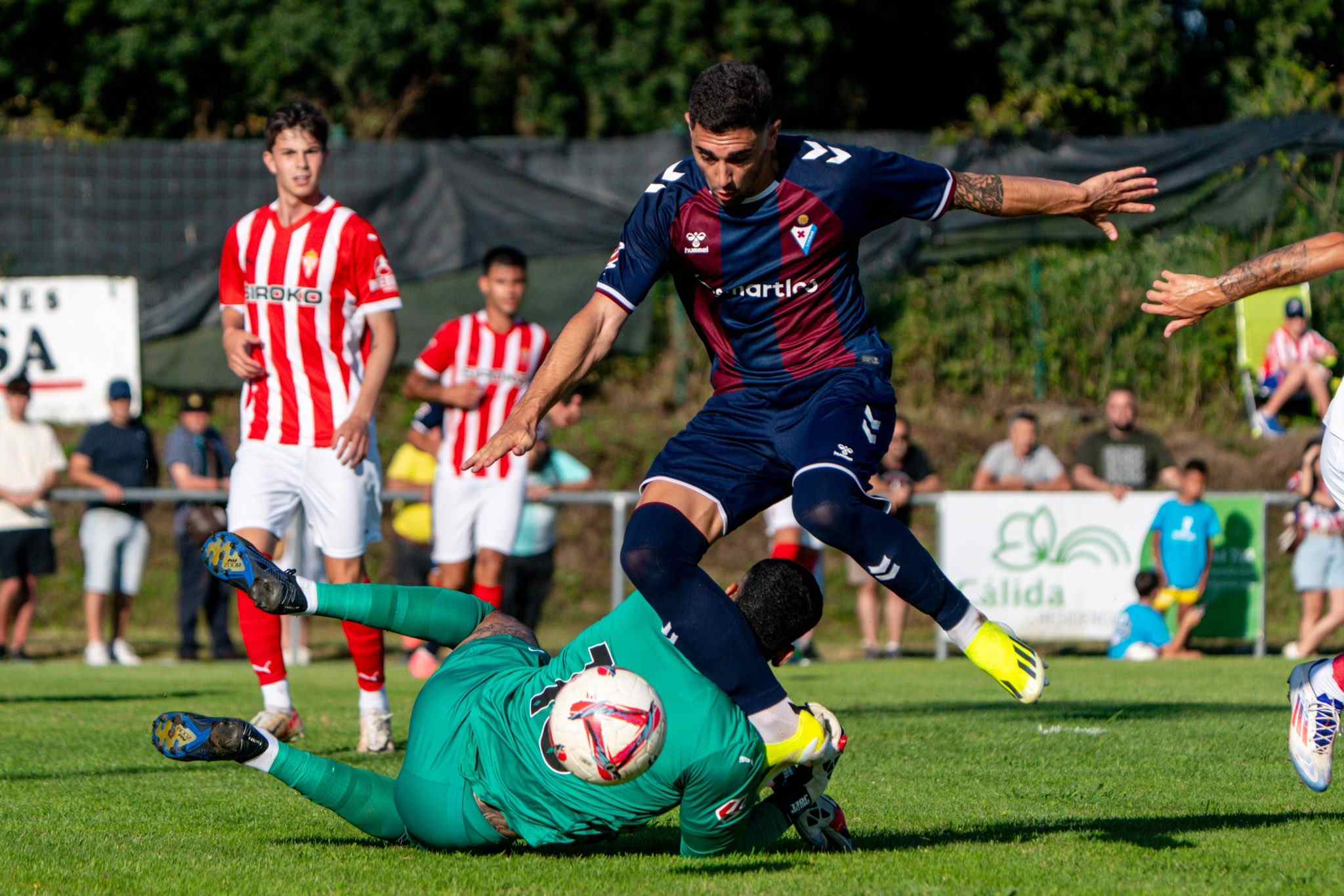 El Eibar ha tenido buenas ocasiones frente al Sporting
