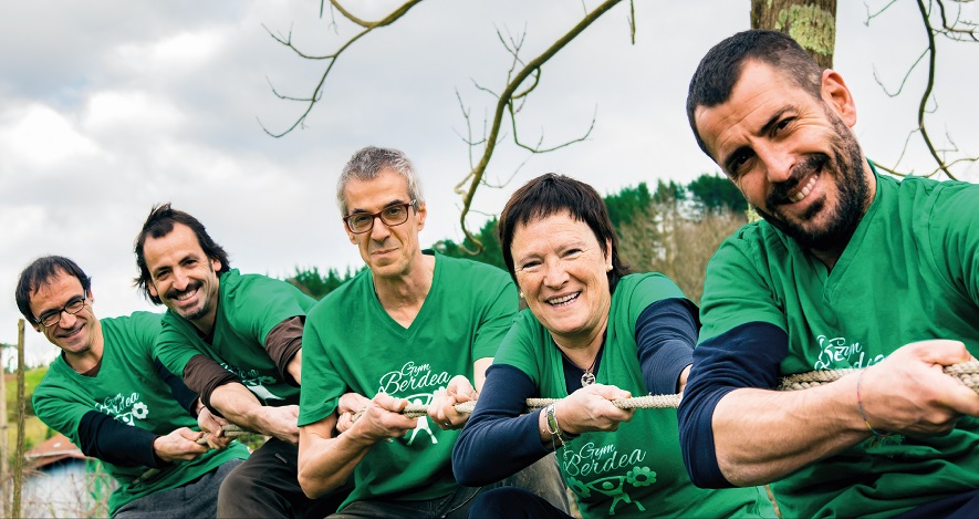 Se formarán grupos estables de personas de diferentes edades para embellecer el municipio y barrios a partir de las zonas verdes existentes