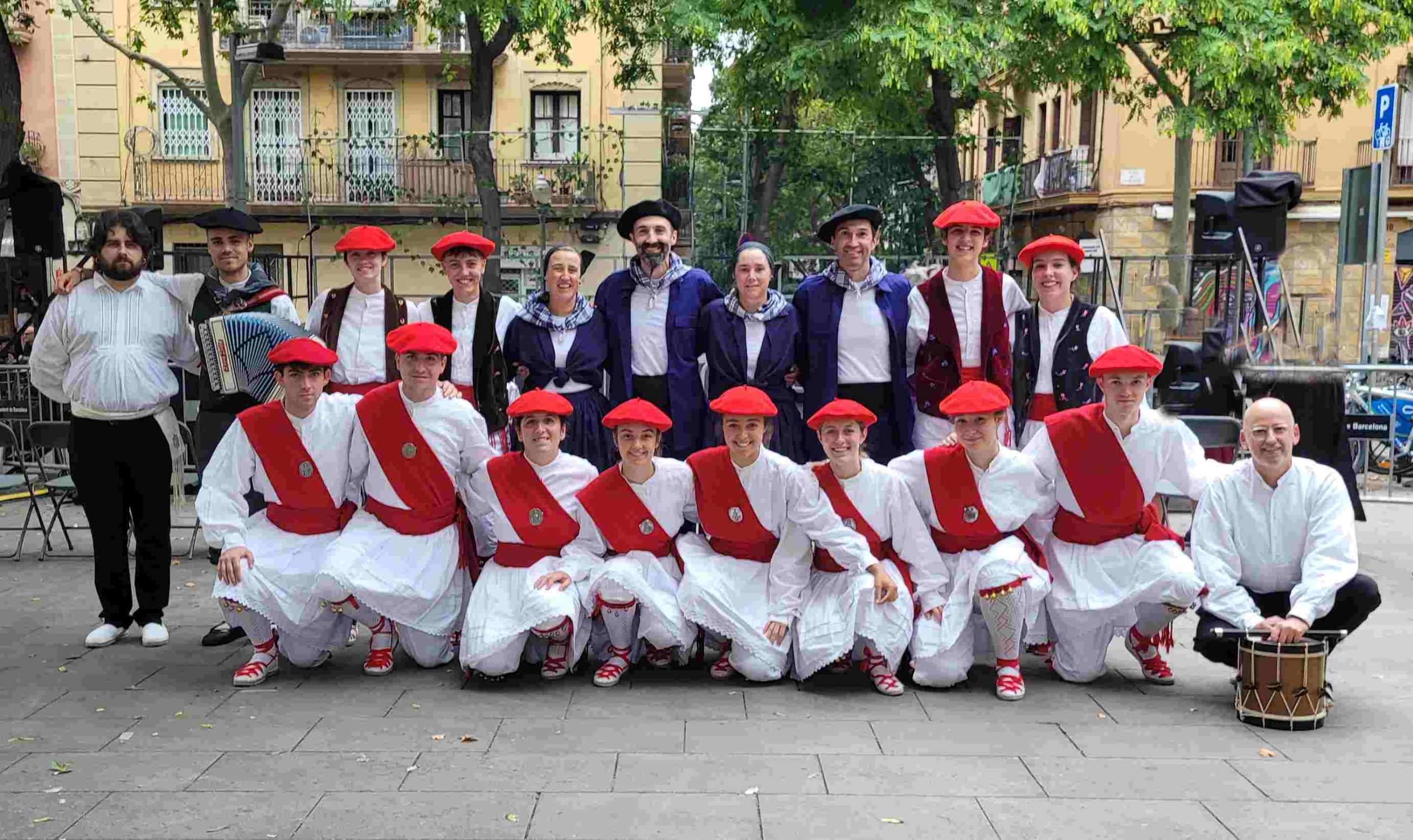 Kezka Dantza taldea Bartzelonan