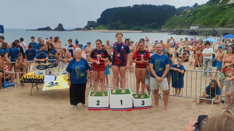 Aiora eta Ariane Podium.
