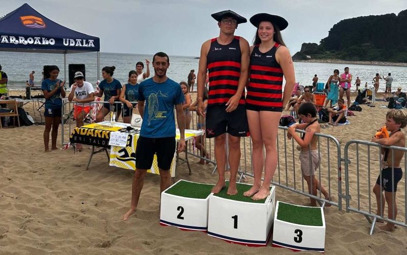 Asier eta Paula podium